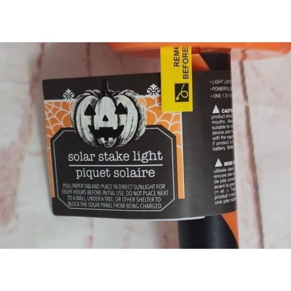 4 Scary Pumpkin Solar Stake Light Bundle - Spooky Halloween Decoration Set - Picture 4 of 5